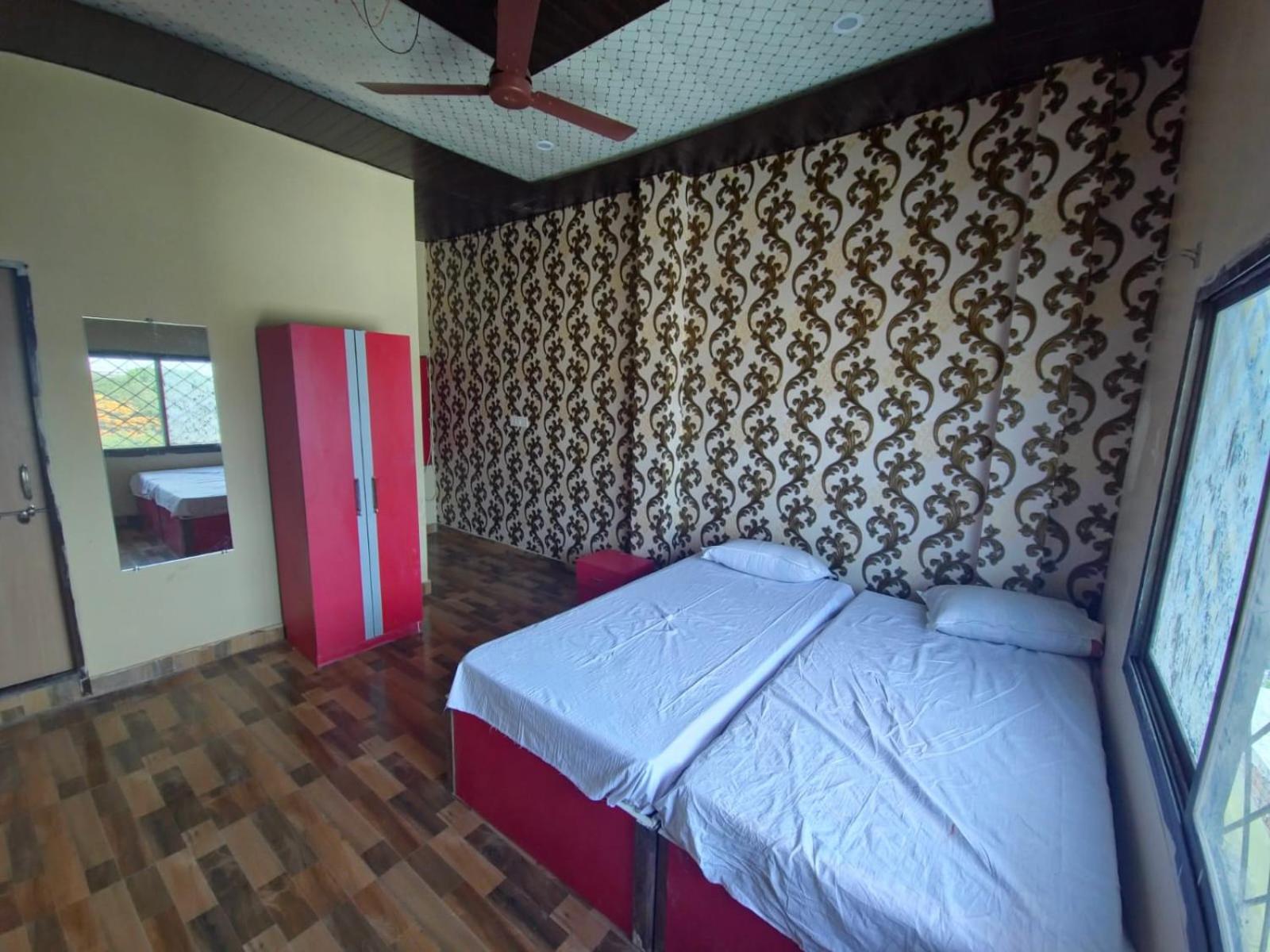 Hotel Kalika P Guest House Varanasi Exterior foto